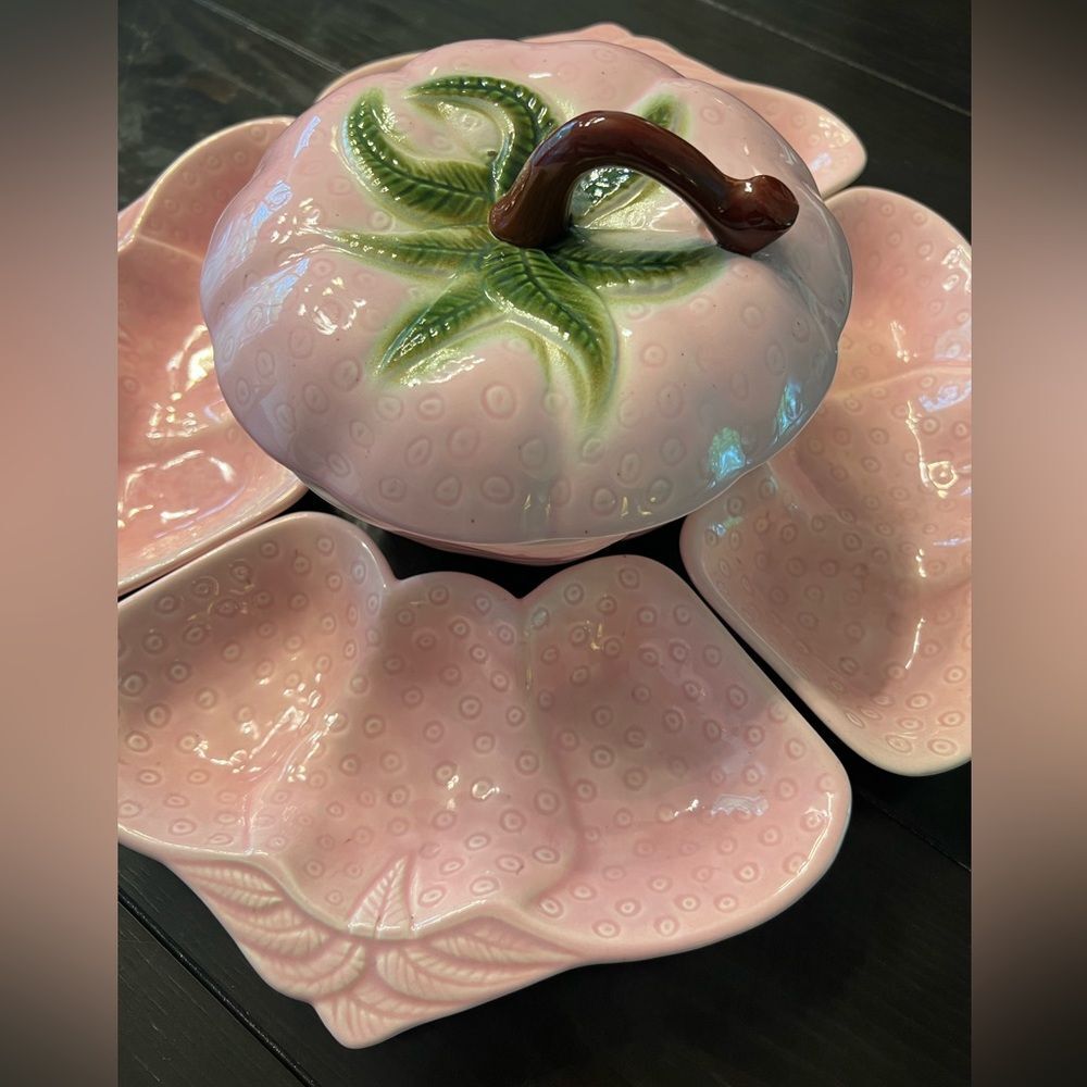 Vtg MCM CALIFORNIA CA Pottery 1940s Belmar Pink Strawberry Lazy Susan Party
Dish